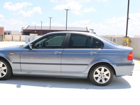 Used 2004 BMW 325xi Sedan AWD/4WD image 45