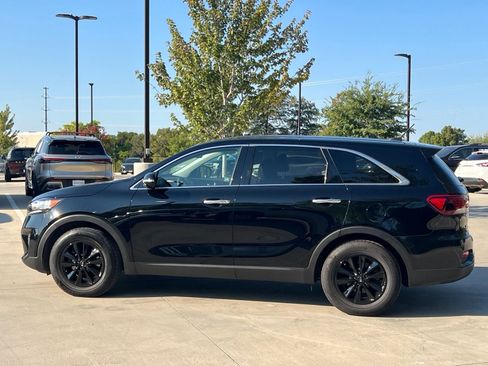 Used 2020 Kia Sorento LX FWD image 6