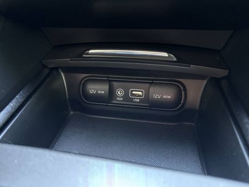 Used 2016 Kia Optima LX FWD image 23