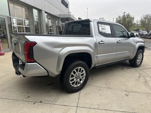 New 2026 Toyota Tacoma Limited AWD/4WD image 6