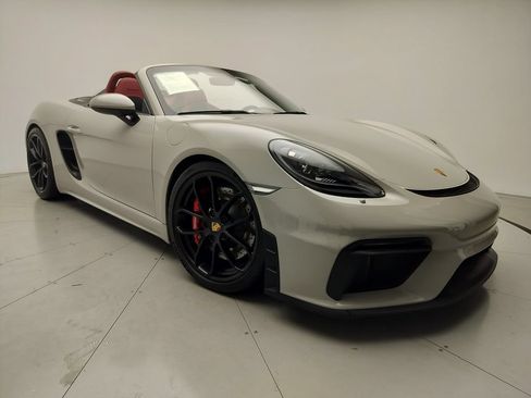 Certified 2023 Porsche 718 Boxster Spyder RWD image 20