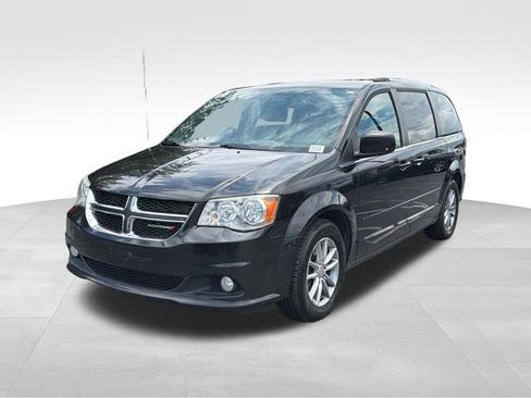 Used 2015 Dodge Grand Caravan SXT FWD image 8
