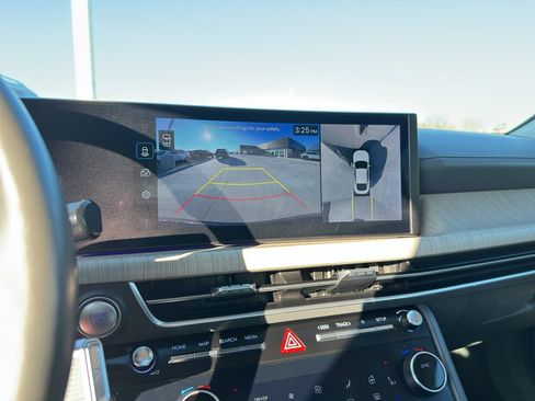 Used 2024 Hyundai Sonata Limited image 20