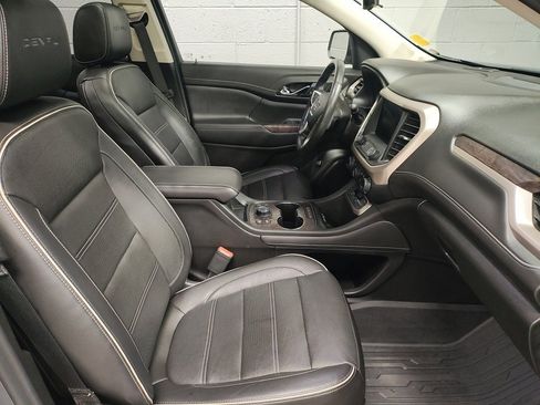 Used 2020 GMC Acadia Denali w/ LPO, Floor Liner Package image 7