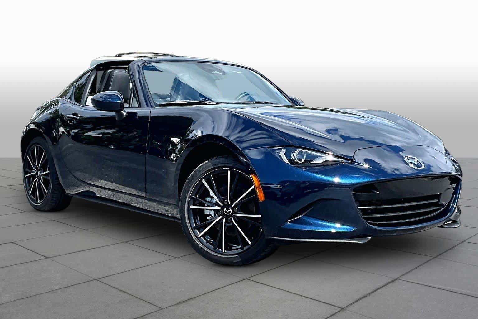 Used 2025 MAZDA MX-5 Miata RF Grand Touring RWD image 3