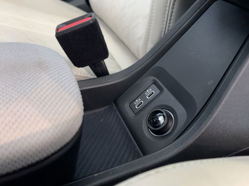 Certified 2025 MINI Cooper S image 31