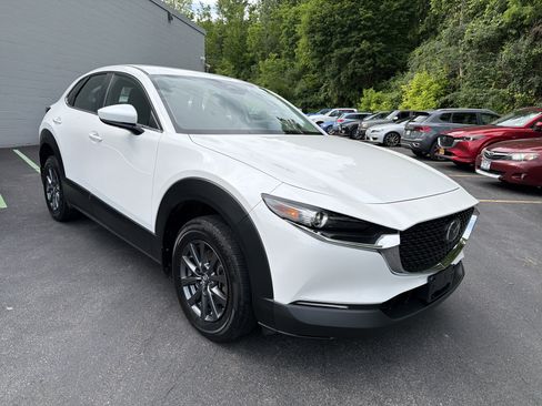 Used 2024 MAZDA CX-30 AWD 2.5 S image 2