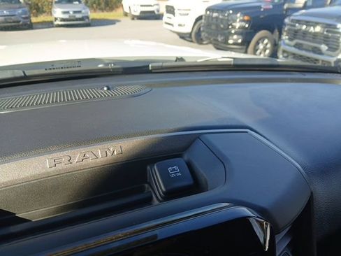 New 2026 RAM 3500 Tradesman AWD/4WD image 15