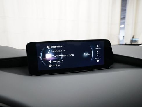 Used 2025 MAZDA MAZDA3 2.5 Turbo Sedan w/Premium Plus image 6