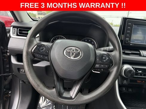 Used 2020 Toyota RAV4 LE w/ Carpet Mat Package FWD image 15
