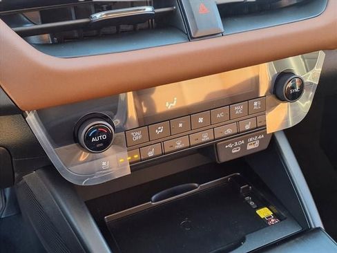 New 2026 Subaru Outback Touring XT image 33