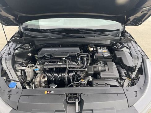 Used 2025 Kia K4 FWD image 42
