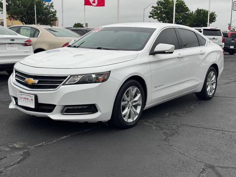 Used 2018 Chevrolet Impala LT FWD image 9