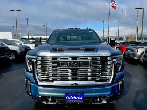 New 2026 GMC Sierra 3500 Denali w/ Denali Reserve Package AWD/4WD image 70