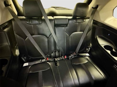 Used 2025 Honda Pilot EX-L image 26