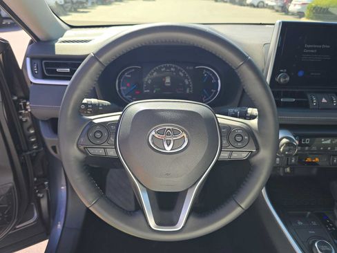 Certified 2023 Toyota RAV4 XLE Premium AWD/4WD image 25