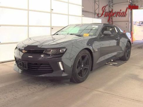 Used 2018 Chevrolet Camaro LT w/ Technology Package image 1