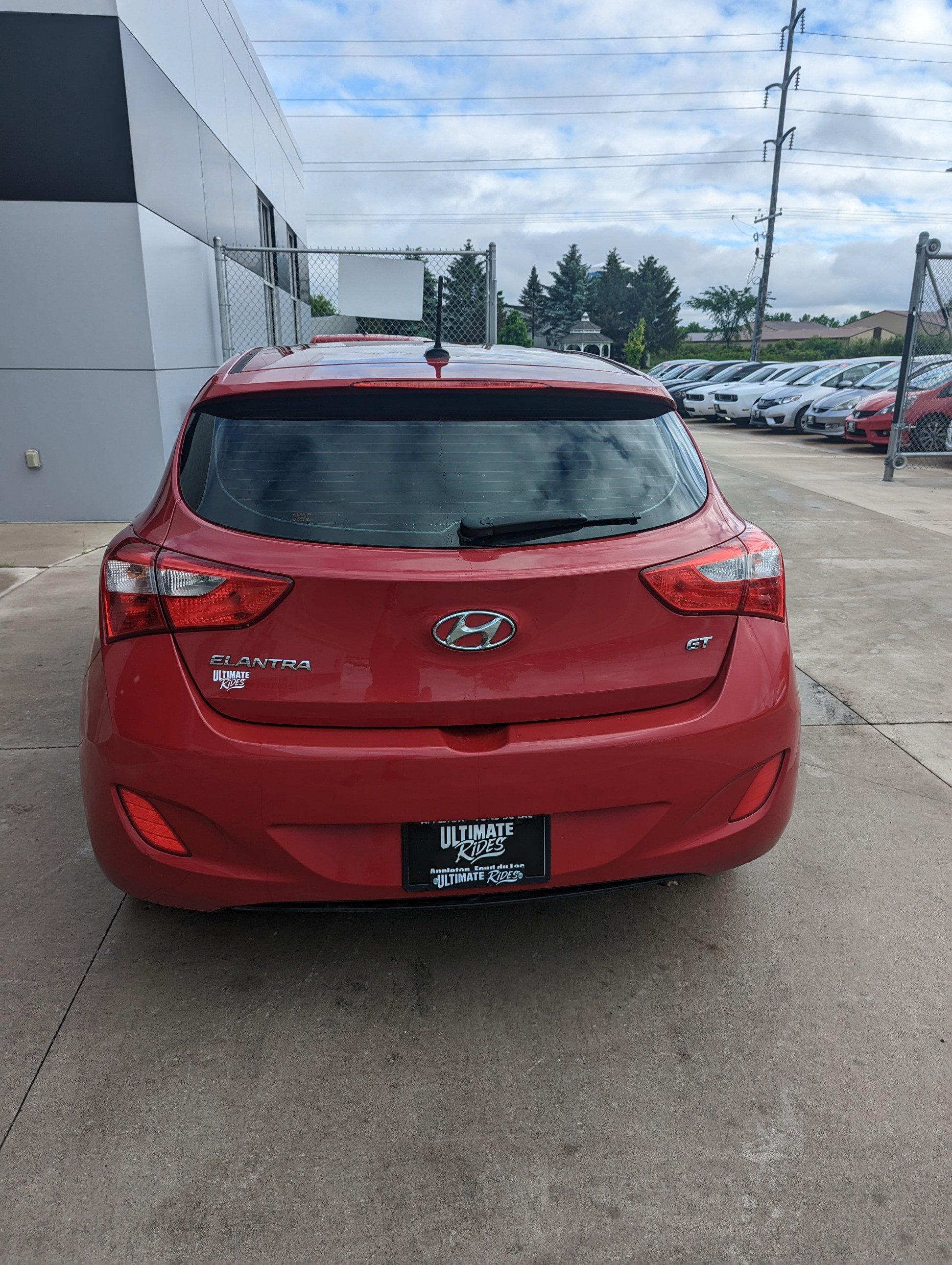 Used 2014 Hyundai Elantra GT FWD image 2