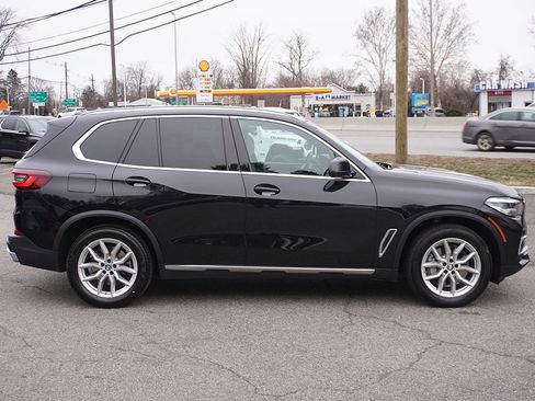 Used 2023 BMW X5 xDrive40i w/ Premium Package image 22
