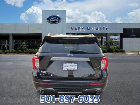 Certified 2024 Ford Explorer XLT w/ Equipment Group 202A RWD image 4