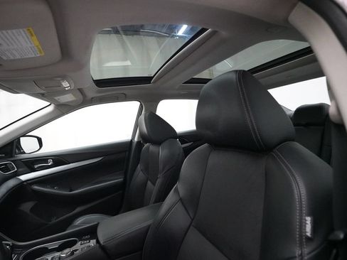 Used 2018 Nissan Maxima 3.5 SL FWD image 31