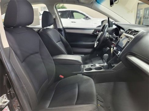Used 2018 Subaru Legacy 2.5i Premium image 16