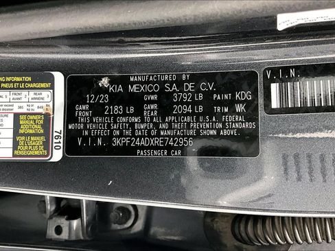Used 2024 Kia Forte LXS FWD image 37