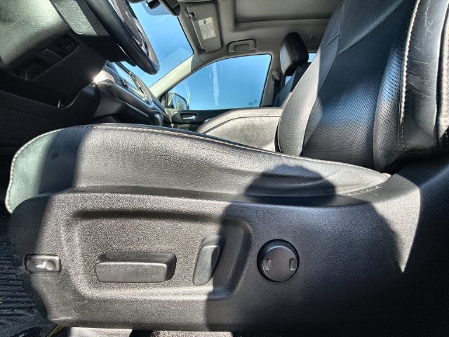 Used 2017 Toyota Highlander Limited Platinum AWD/4WD image 12