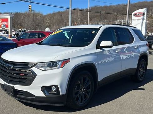 Used 2020 Chevrolet Traverse RS w/ LPO, Floor Liner Package image 3