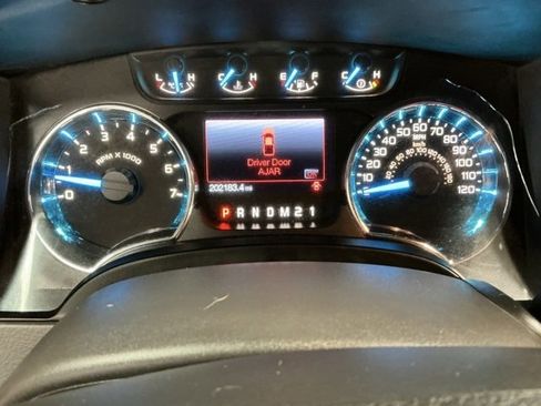Used 2014 Ford F150 XLT w/ Equipment Group 302A Luxury image 30