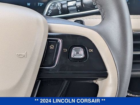 Used 2024 Lincoln Corsair AWD image 21