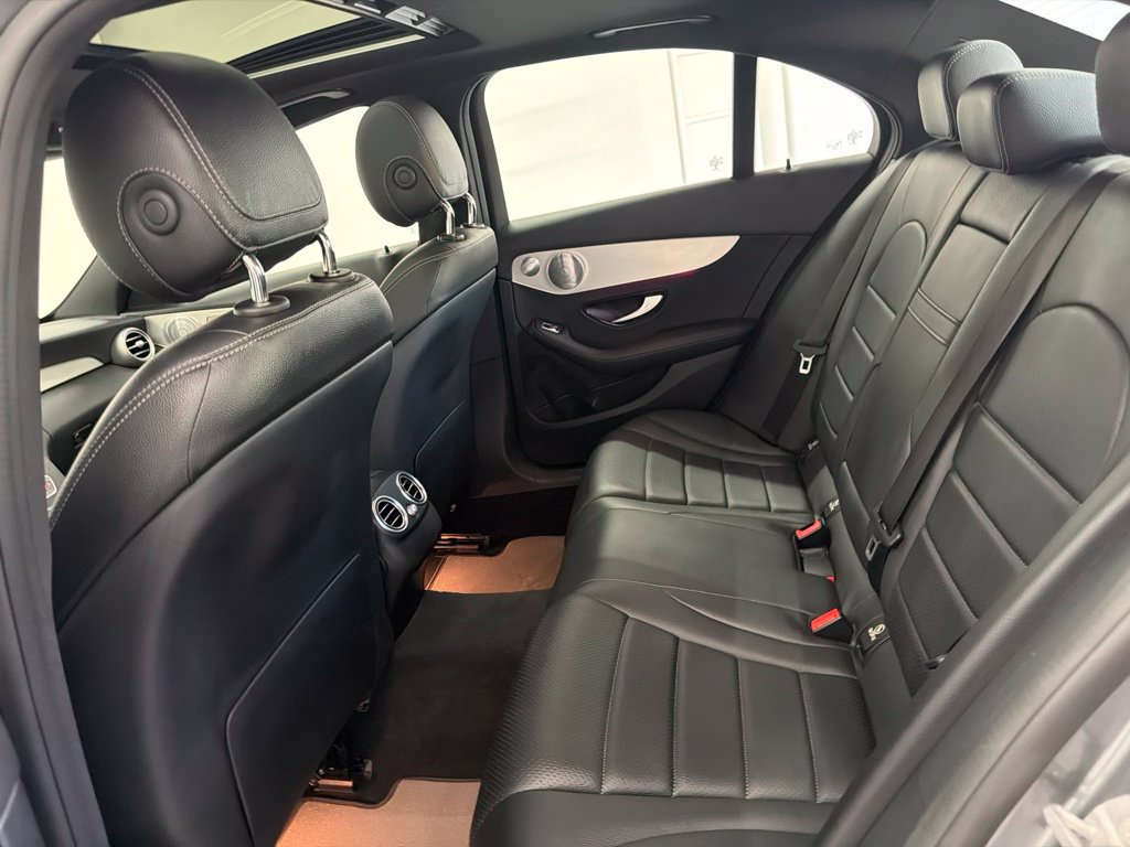 Used 2021 Mercedes-Benz C 300 Sedan image 22