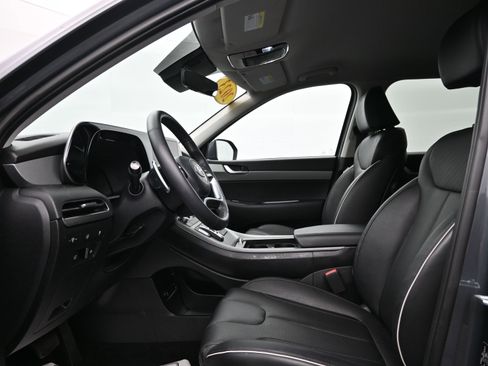 Used 2023 Hyundai Palisade SEL image 10