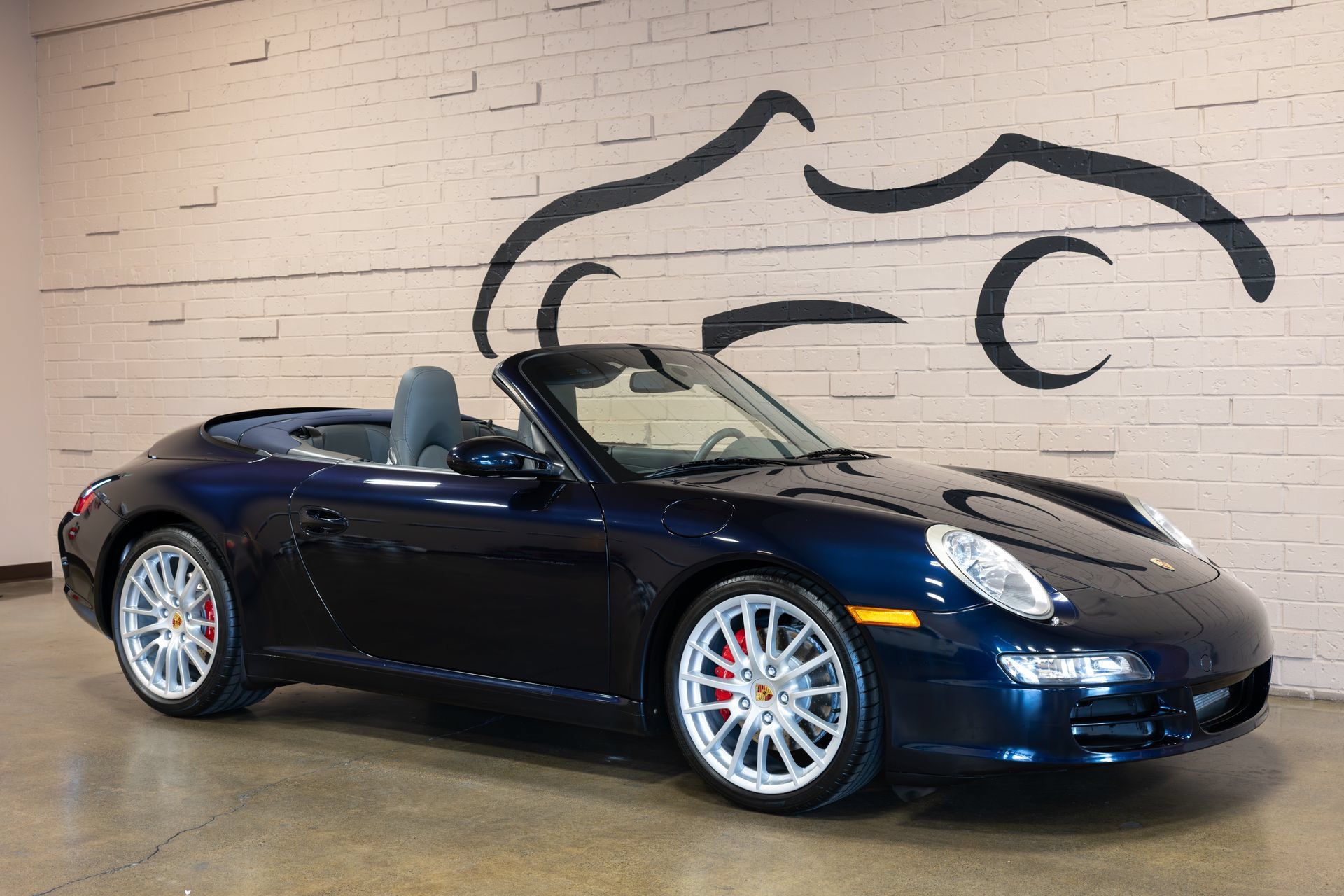 Used 2006 Porsche 911 Carrera S RWD image 3