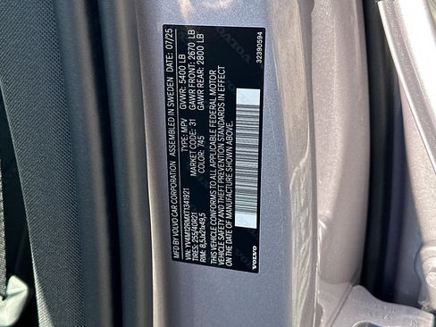 New 2026 Volvo XC60 B5 Ultra image 23