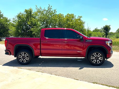 Used 2020 GMC Sierra 1500 AT4 w/ AT4 Premium Package AWD/4WD image 9