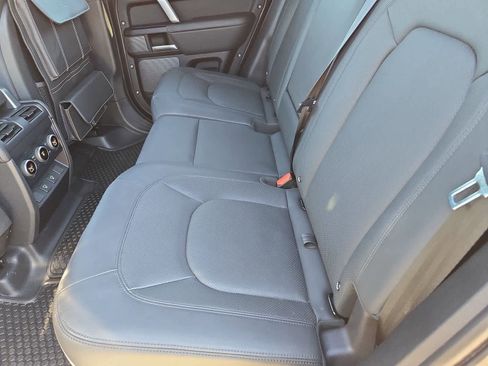 Used 2023 Land Rover Defender 110 Carpathian Edition image 18