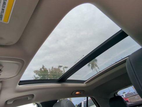 Used 2020 Buick Encore GX Preferred w/ Cold Weather Comfort Package FWD image 20