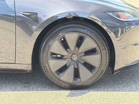 Used 2024 Tesla Model 3 Standard Range image 44
