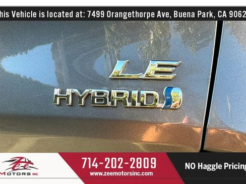 Used 2021 Toyota Sienna LE w/ LE Plus Package FWD image 61