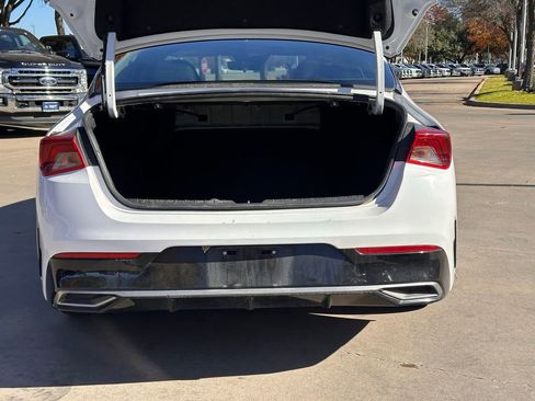 Used 2022 Kia K5 LXS image 11
