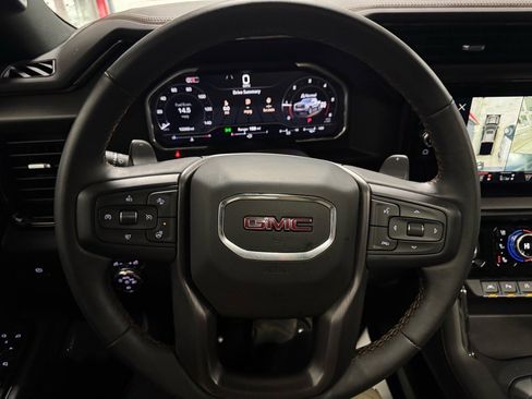 Used 2024 GMC Sierra 1500 AT4 w/ Technology Package image 29