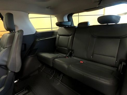 New 2026 Ford Expedition Active image 22