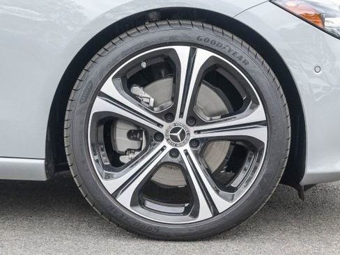New 2025 Mercedes-Benz C 300 Sedan image 8