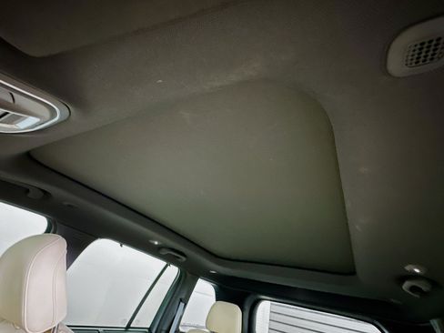 Used 2022 Jeep Grand Cherokee Limited 4xe w/ Luxury Tech Group II image 26