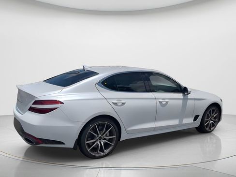 New 2026 Genesis G70 2.5T image 5