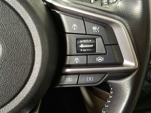 Used 2022 Subaru Forester Premium AWD/4WD image 22