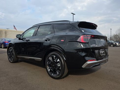 New 2026 Kia Sportage SX FWD image 3
