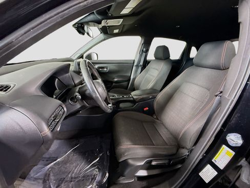 Used 2023 Honda HR-V Sport image 22
