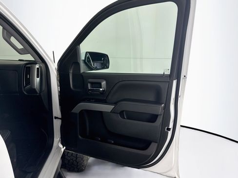 Used 2018 Chevrolet Silverado 1500 LT w/ All Star Edition AWD/4WD image 30